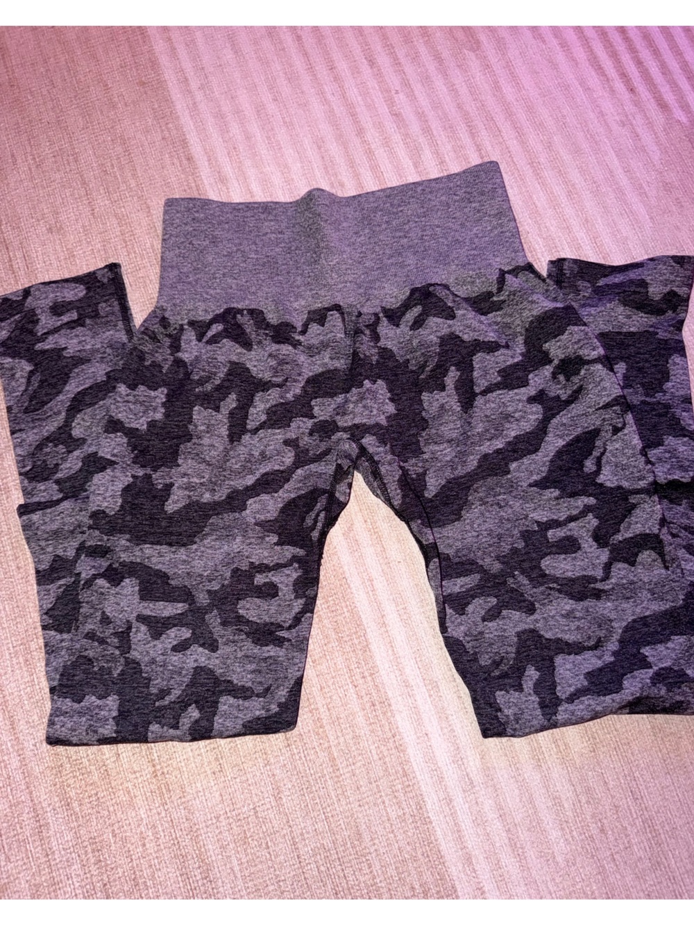 NVGTN Gray Camo High-Waist Leggings